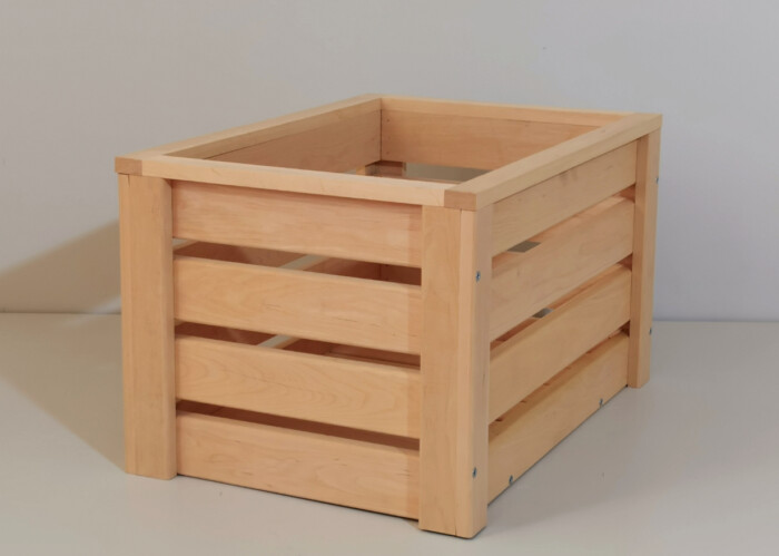 puidust kast, mänguasjakast,, hoiukast, puit kast, kast kaanega